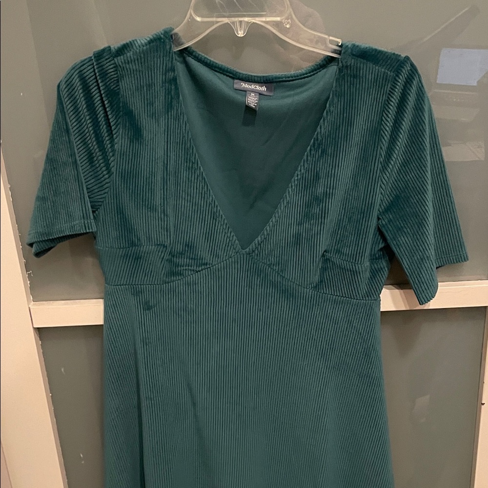 Modcloth Teal Mini Dress with V-Neck, Velvet Dress, Size M, EUC - Picture 4 of 7